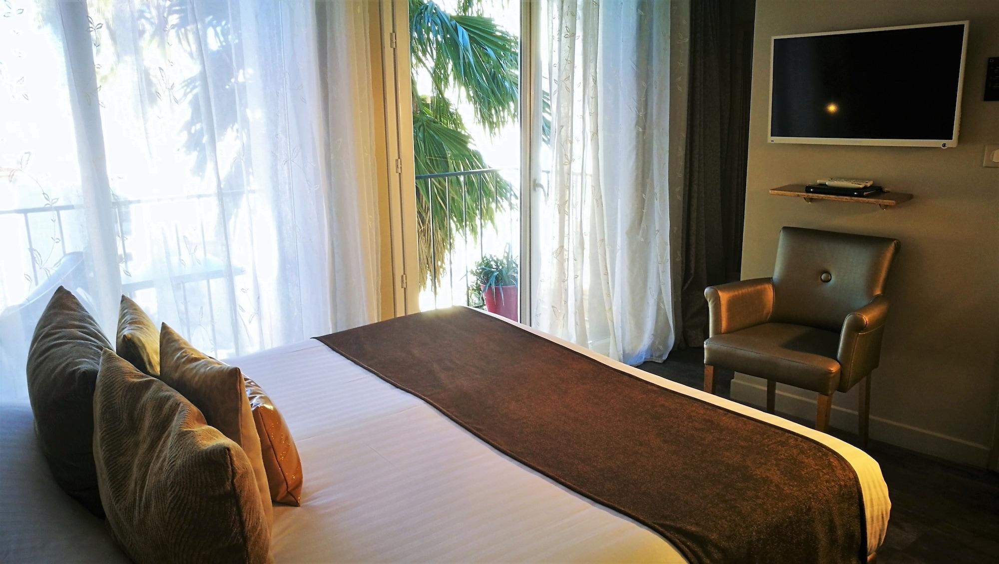 Nyx Independant Centre Gare Hotel 3*